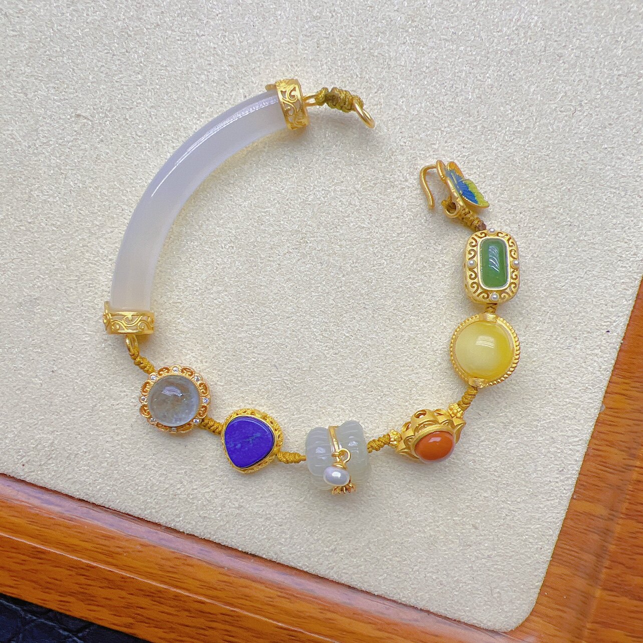925古法银镶嵌南红玛瑙和田玉并蹄莲花青金石海蓝宝碧玉手牌手链