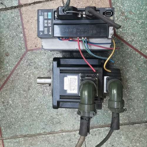 议价台达伺服驱动器ASD-B2-1521-B 电机ECMA-E2维修