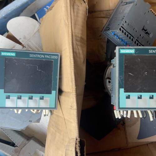 7KM2112-0BA00-3AA0 SENTRON PAC3200 多功能电力仪表议价维修
