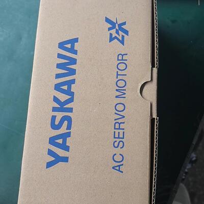 SGMXJ-04AUA6EC2 安川X系列交流伺服电机议价维修