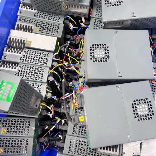 议价施耐德伺服LXM16DU07M2X，BCH16HF07330维修