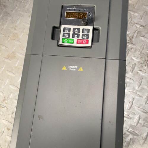 GD100-015G-4 英威腾变频器 15KW 380V三相工业变频设备议价维修