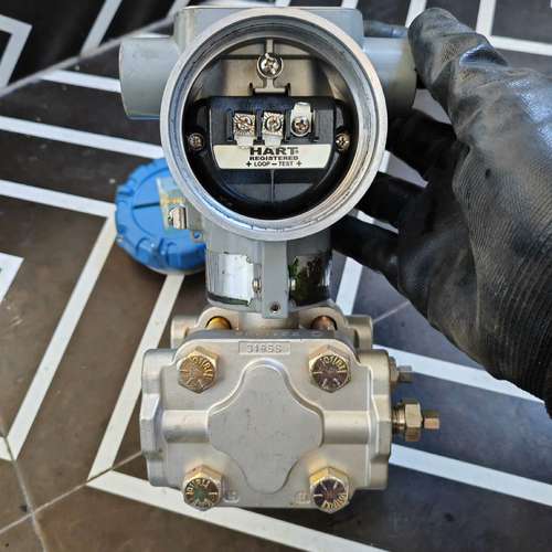 议价霍尼韦尔STD725-E1AC4AS-1-A-AH0-11S维修