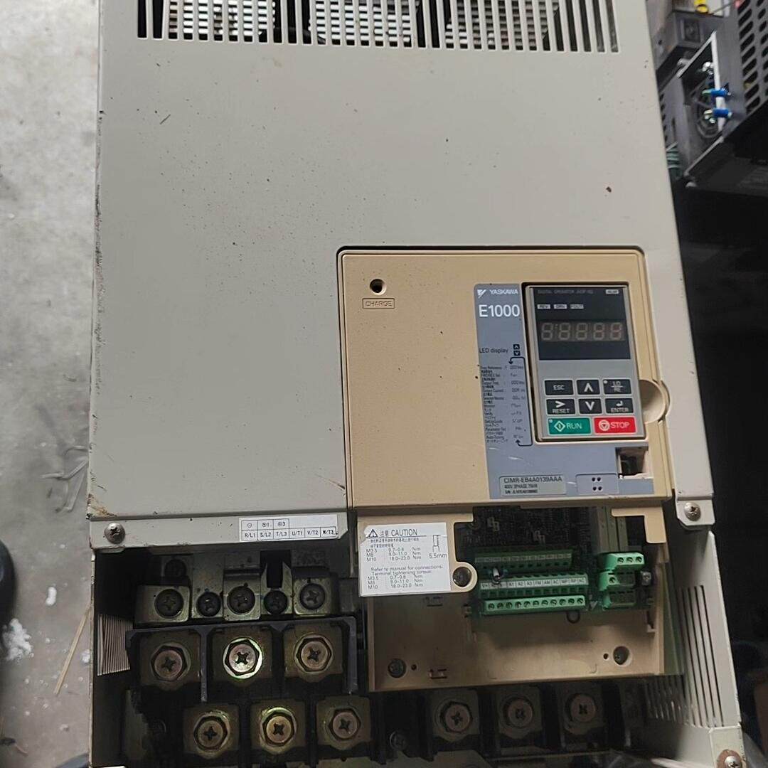 CIMR-EB4A0139AAA 安川E1000变频器 75kw工控设备议价维修