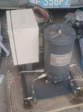 议价全新电动多点润滑泵，型号DDB4/2BZK-T10，电机功率维修