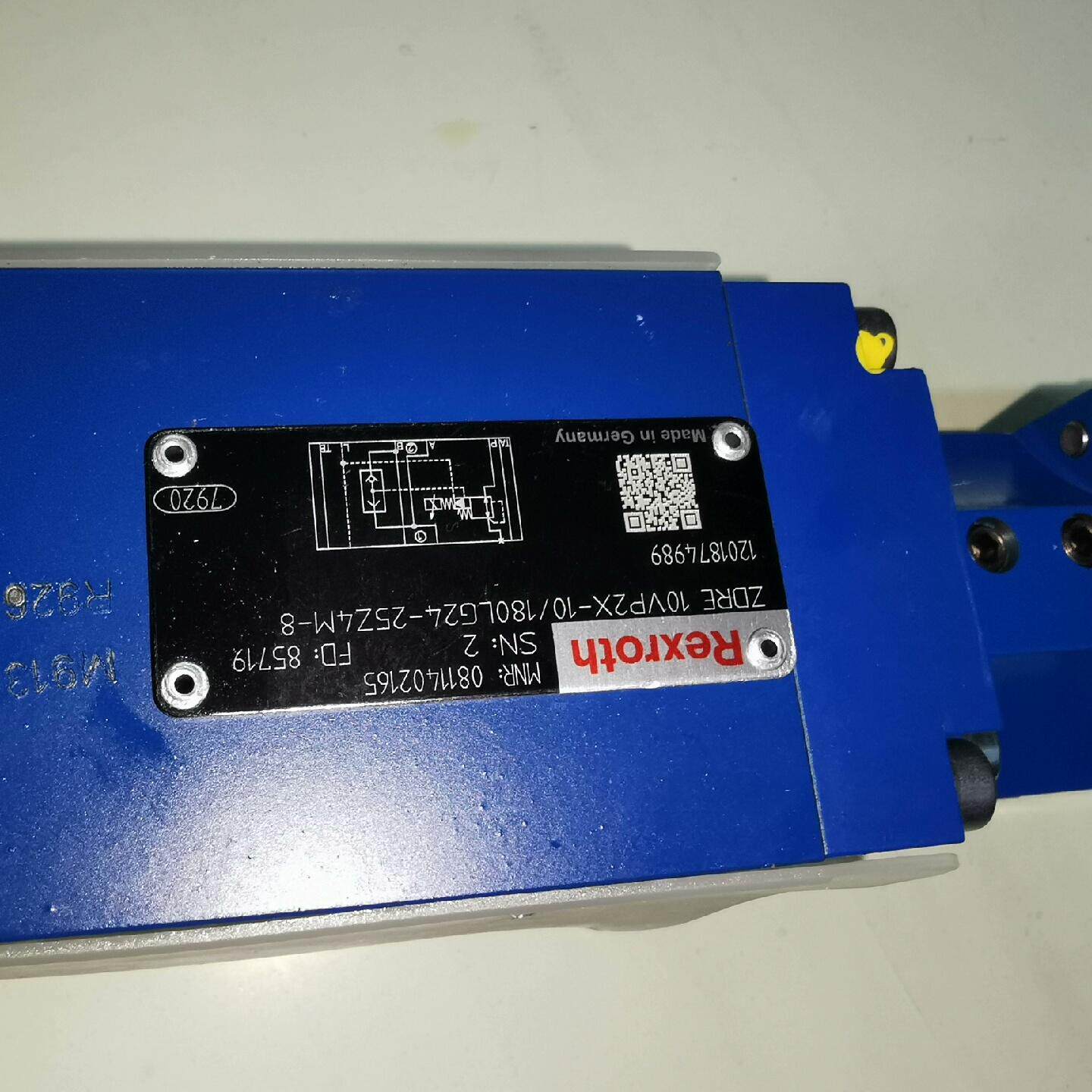 ZDRE10VP2X-10/180LG24-25Z4M-8 0811402165 力士乐油阀议价维修