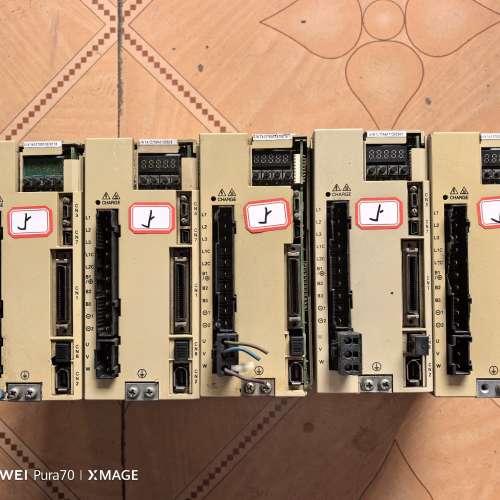 议价安川驱动器 SGDV-5R5A01A002000  750W维修