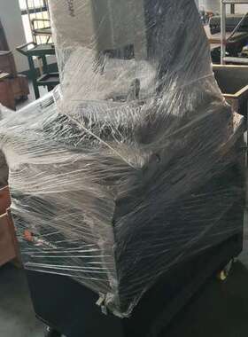 议价七喜多用激光测仪，型号是7O 40.30，尺寸400X300维修