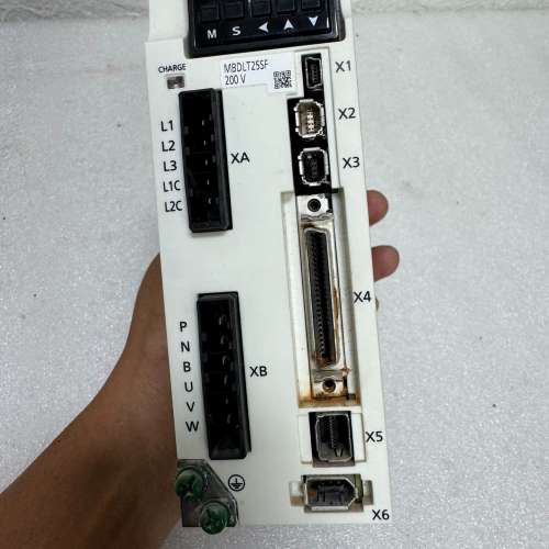 议价400W松下伺服驱动器MBDLT25SF维修