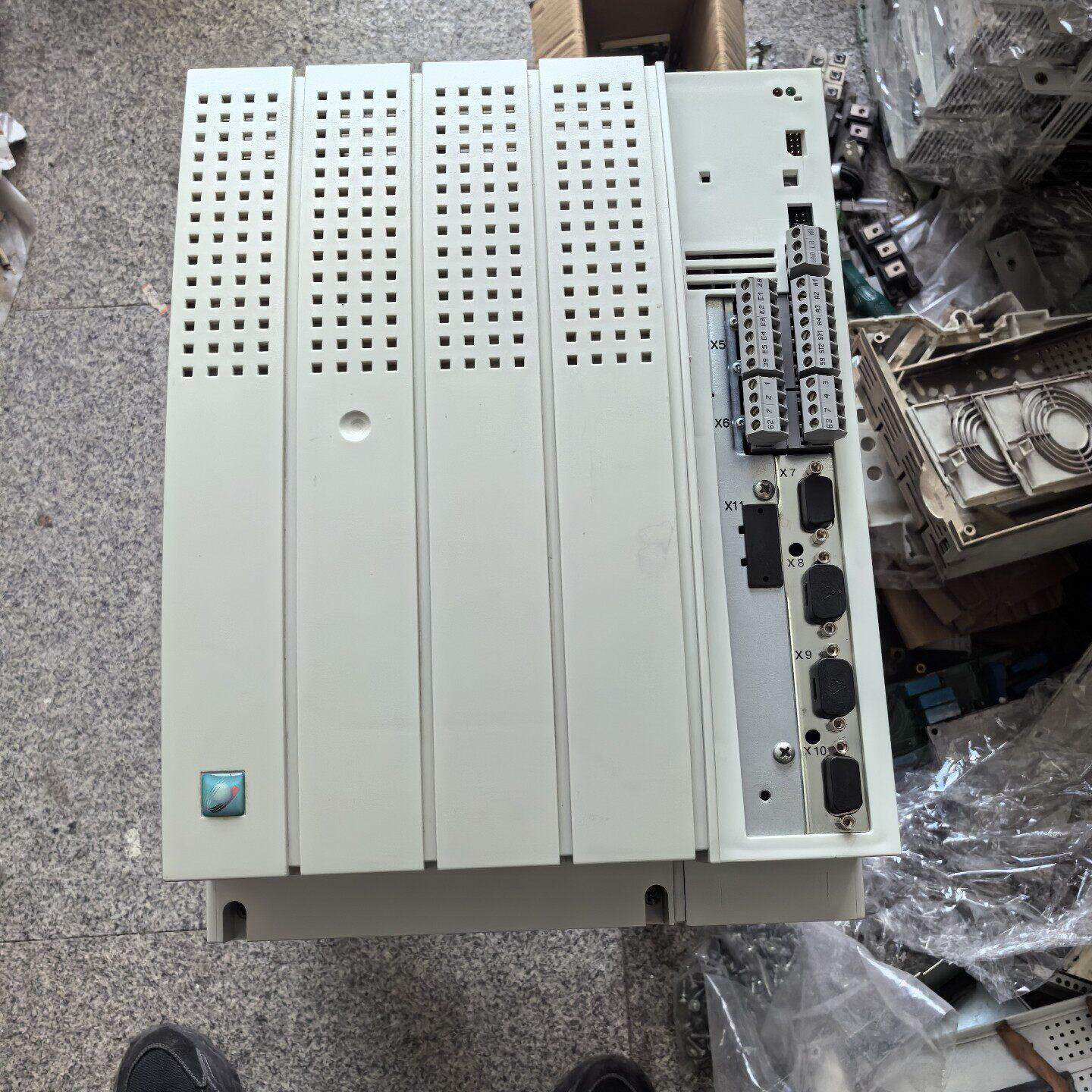EVS9329-EP 伦茨变频器 9300系列 包好质保三个月议价维修
