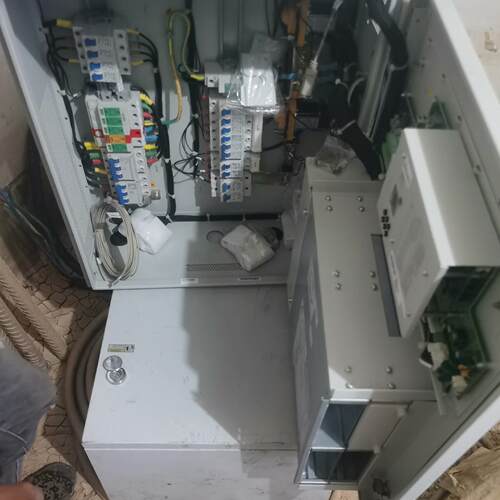 ZXD68H002 中兴电源柜 室外壁挂式48V200A 可配置议价维修
