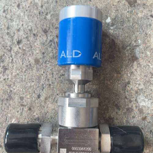议价世伟洛克ALD隔膜阀 6LW-ALD6TMR8-P-C  实维修