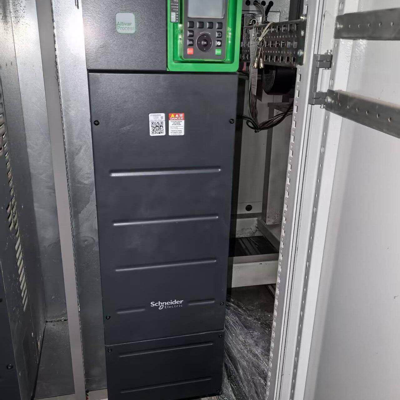 ATV630D90N4 变频器 90KW 三相380-480V 工业调速装置议价维修