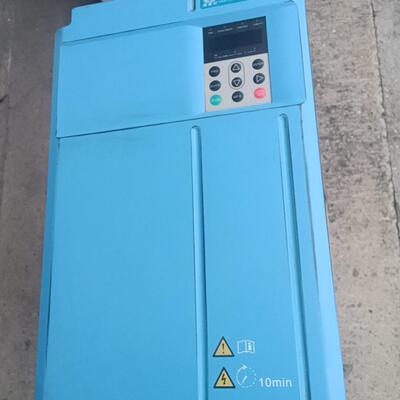 MD500ET37G 永磁同步变频器 汇川 37KW 工控设备议价维修