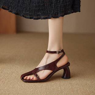 真皮方头凉鞋女款粗跟新款夏季外穿高跟鞋包头凉单鞋百搭不累脚