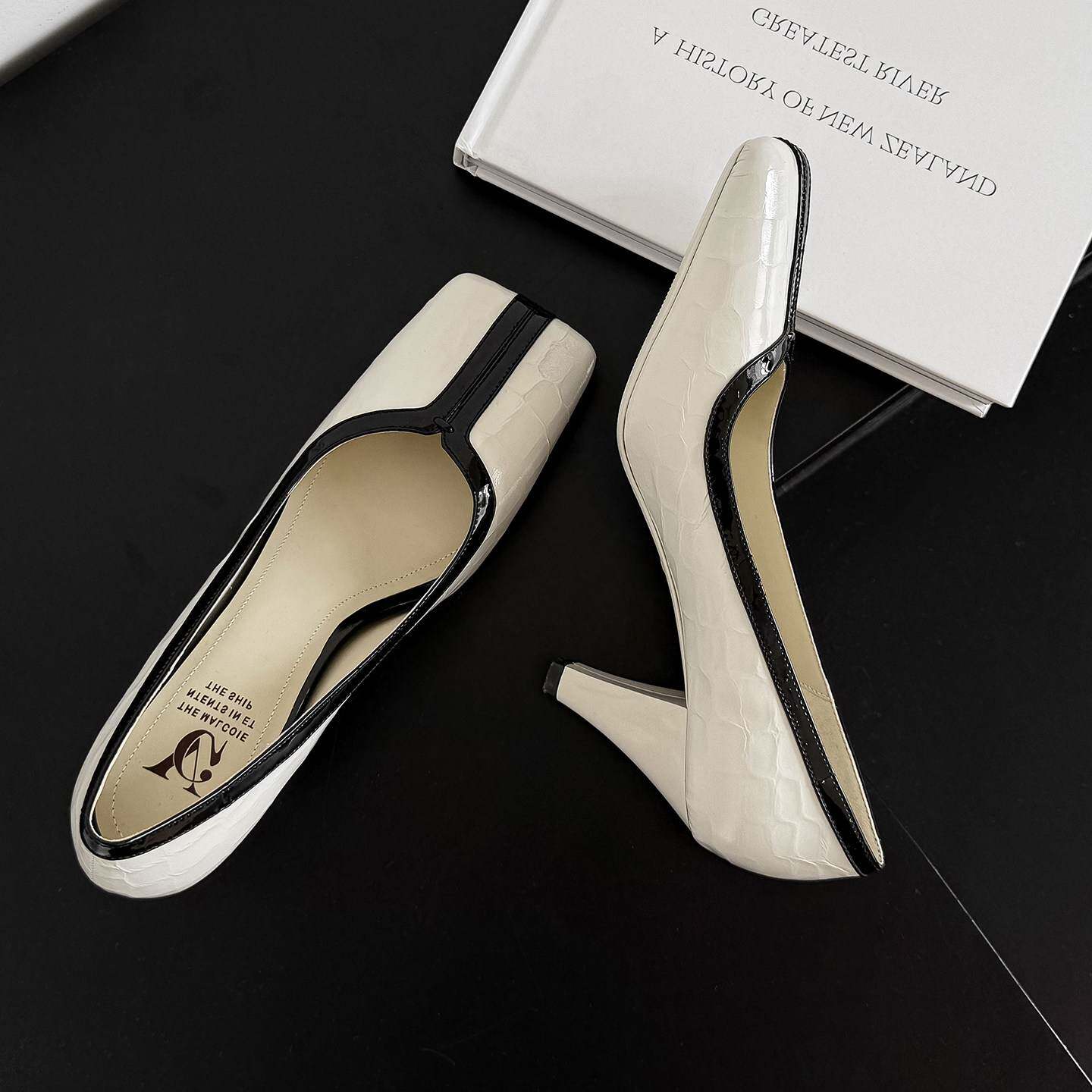 秋忆浓拼色高跟鞋女2026春季新款真皮气质高级不累脚浅口方头单鞋