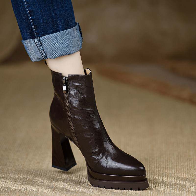 熊大叔手工女鞋10.4cm防水台高跟短靴秋季新款手抓羊皮粗跟棕色女