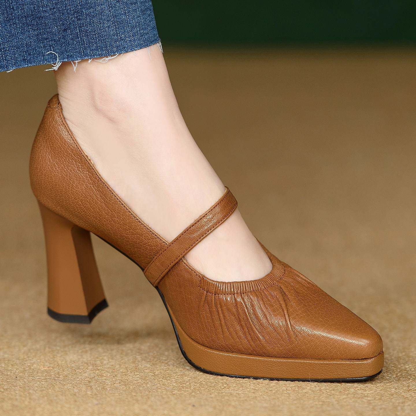 防水台高跟鞋女粗跟2025春新款尖头软羊皮不累脚一字带玛丽珍单鞋