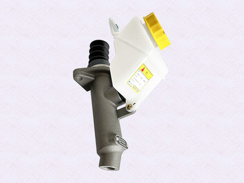 陕汽德龙X5000S离合器总泵原厂