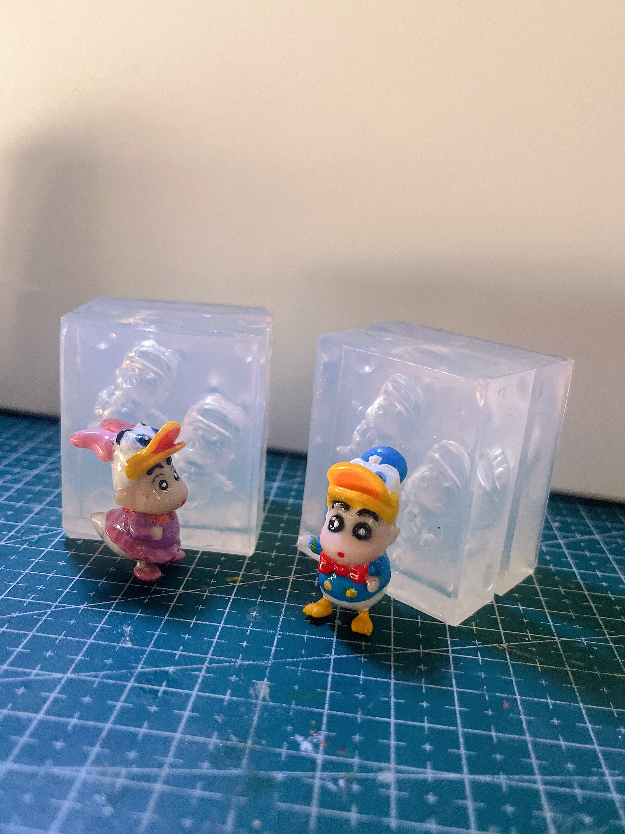 阿莹宠儿对开硅胶模具小新唐老鸭 黛西饰品可反复使用