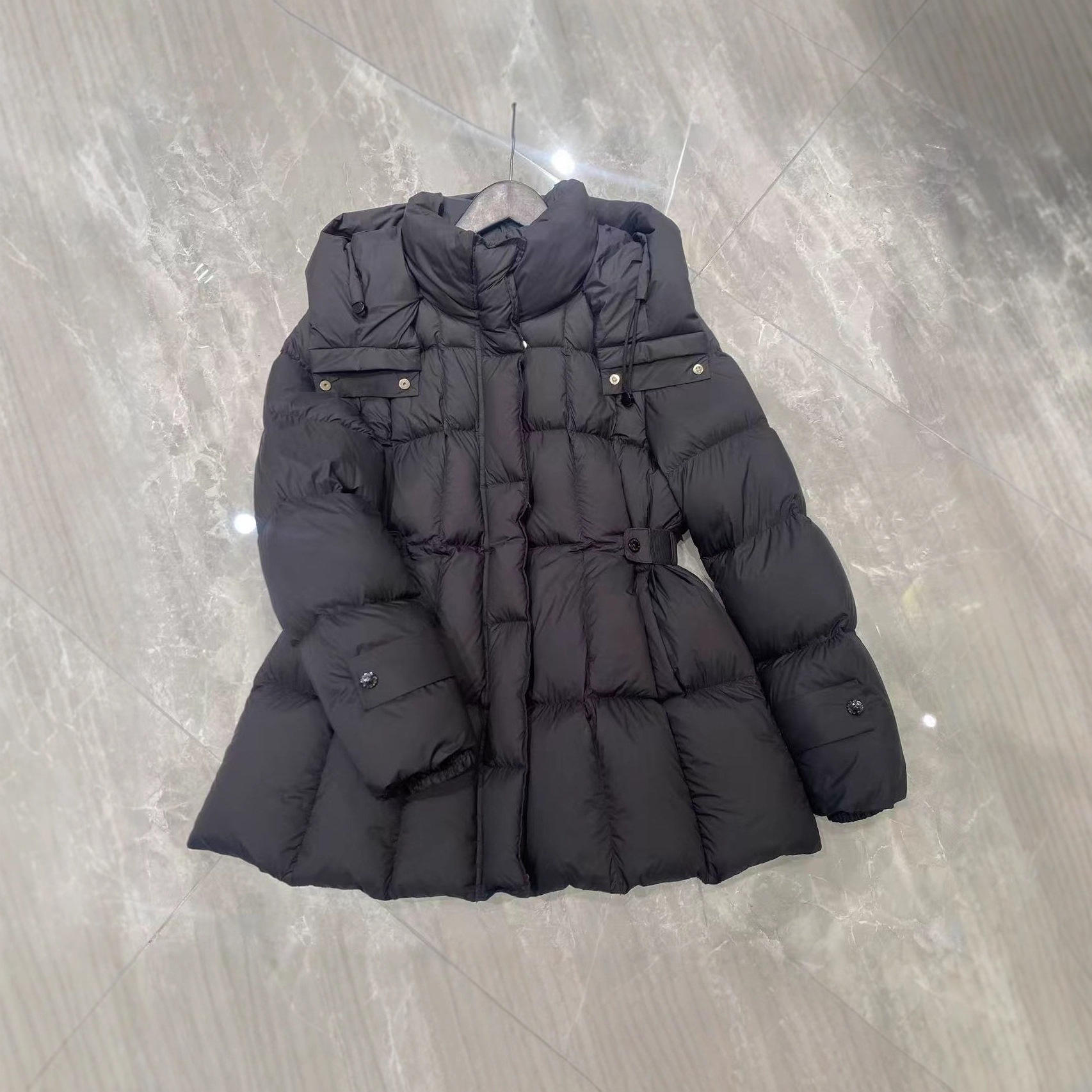 气质修身羽绒服女中长款收腰显瘦连帽时尚保暖白鸭绒外套AD1079