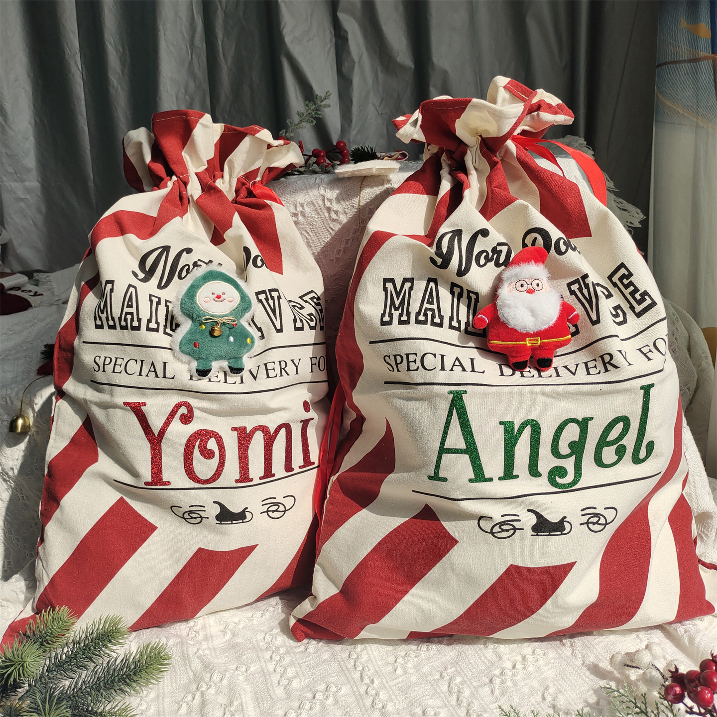 定制圣诞节礼物袋大号抽绳帆布袋圣诞老人袋 Christmas Gift Bags