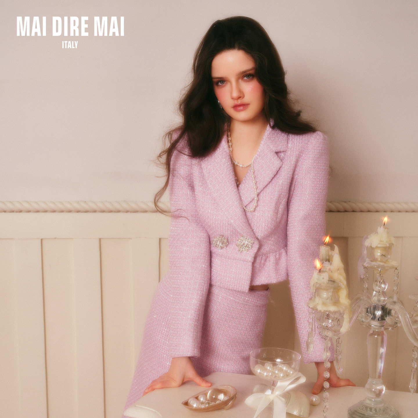 MAI DIRE MAI2026早春小香风西装领钻扣花摆长袖上衣高腰半裙套装