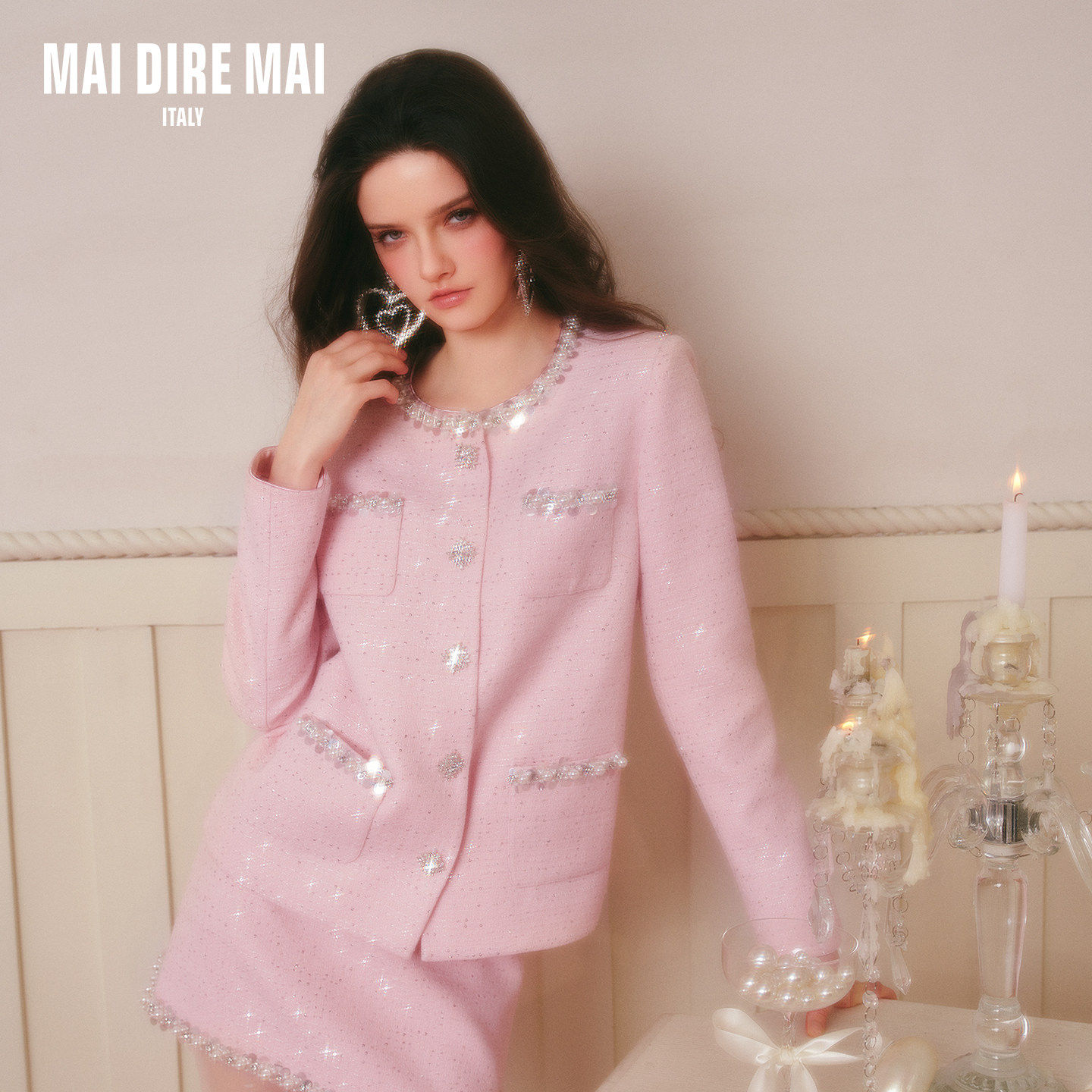 MAI DIRE MAI2026早春桃雾直筒圆领亮片小香长袖外套高腰半裙套装
