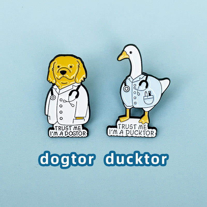 ducktor我是一名医生胸针卡通鸭子小狗金毛造型别针护士个性佩戴