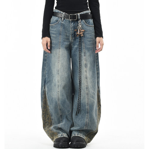 原创美式迷彩拼接水洗弯刀牛仔裤