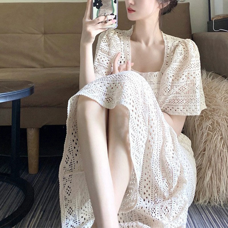 夏季法式方领蕾丝显瘦连衣裙