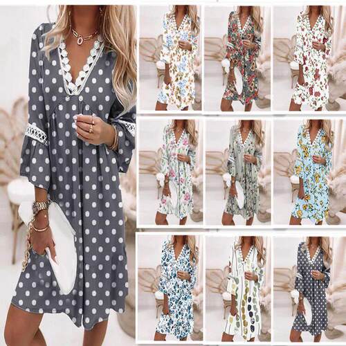 Printed V-neck lace long sleeved dress 印花V领蕾丝长袖连衣裙