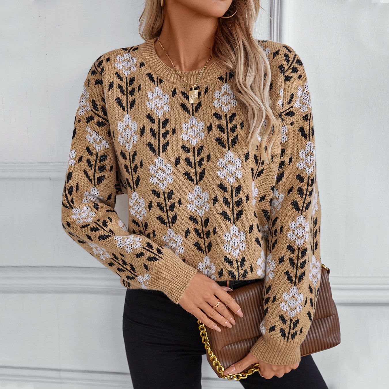 毛毛雨秋冬新款花朵提花套头女士跨境毛衣时尚百搭长袖欧美针织衫