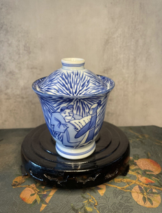 日本京烧名家平安竹凤制竹石人物图老人图青花染付盖杯（有瑕疵）