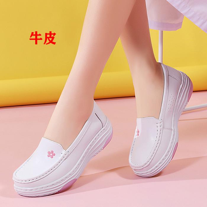春夏休闲乐福鞋白色女鞋软底坡跟四季单鞋一脚蹬不累脚牛皮豆豆鞋