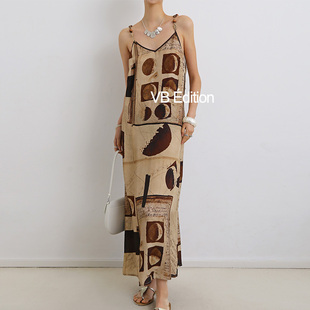 VB法式艺术 雅致手绘沙漠印花V领吊带连衣裙串珠带子宽松吊带长裙