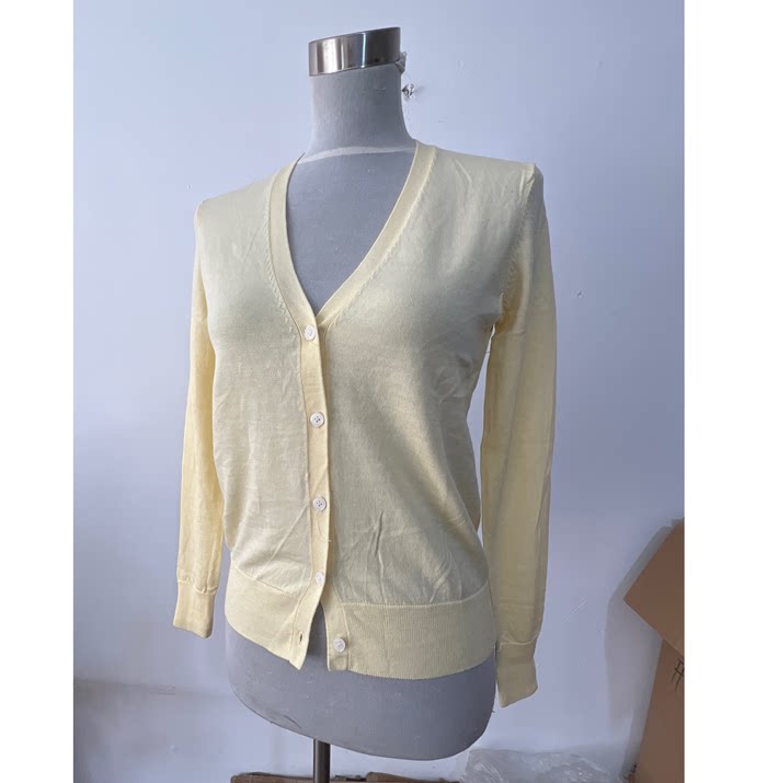 精纺细线针织薄女羊毛羊绒开衫开身毛衣外套夏凉春秋休闲贴肉不扎