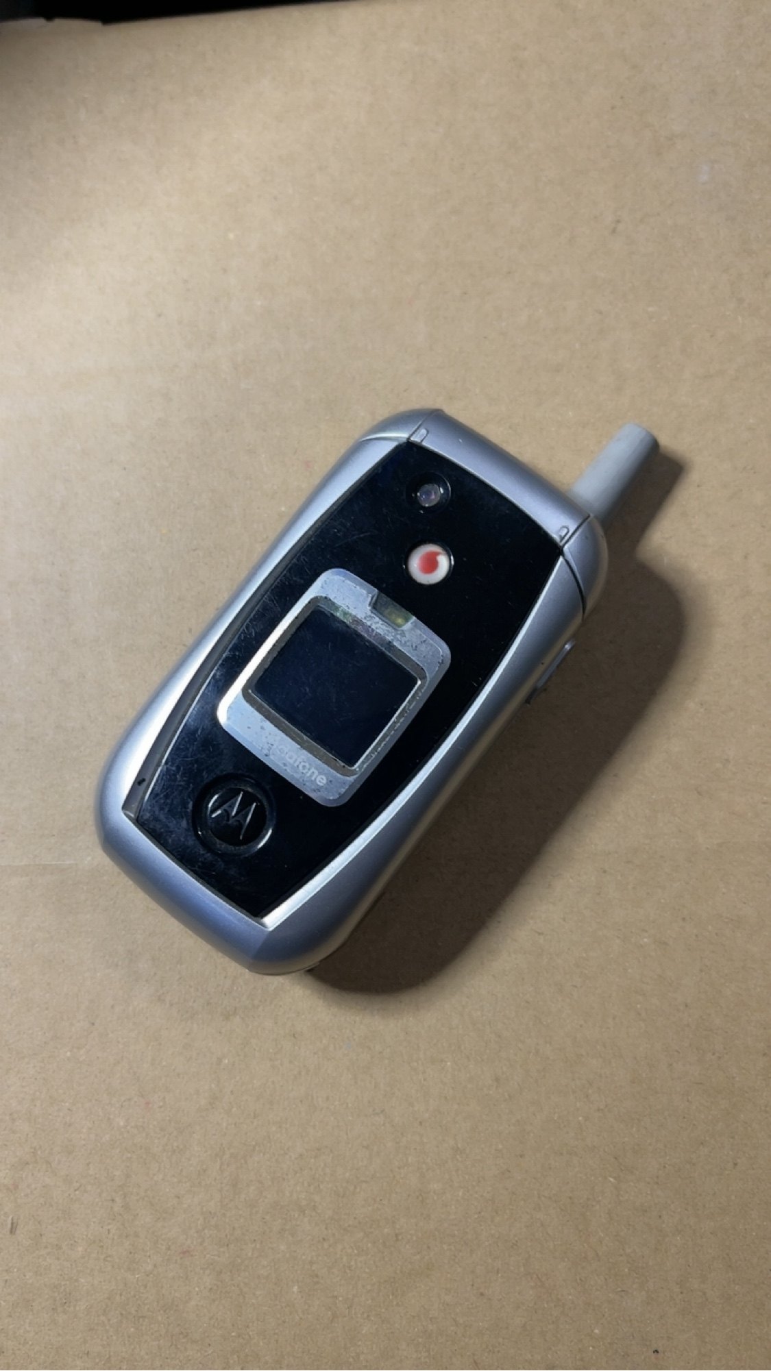 Motorola/摩托罗拉V980经典翻盖支持TF卡古董怀旧备用手机
