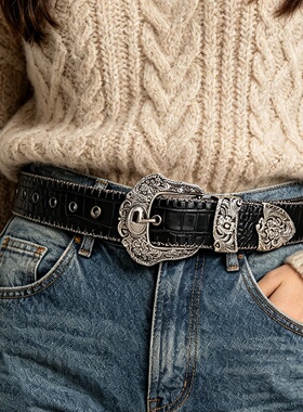 新款西部风黑色花卉浮雕女皮带