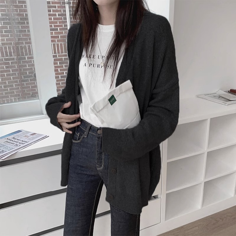 韩版慵懒风宽松中长款毛衣外套秋冬设计感黑色v领针织开衫女上衣