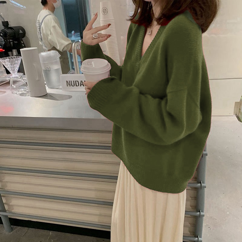 送运费险！绿色V领套头毛衣女冬