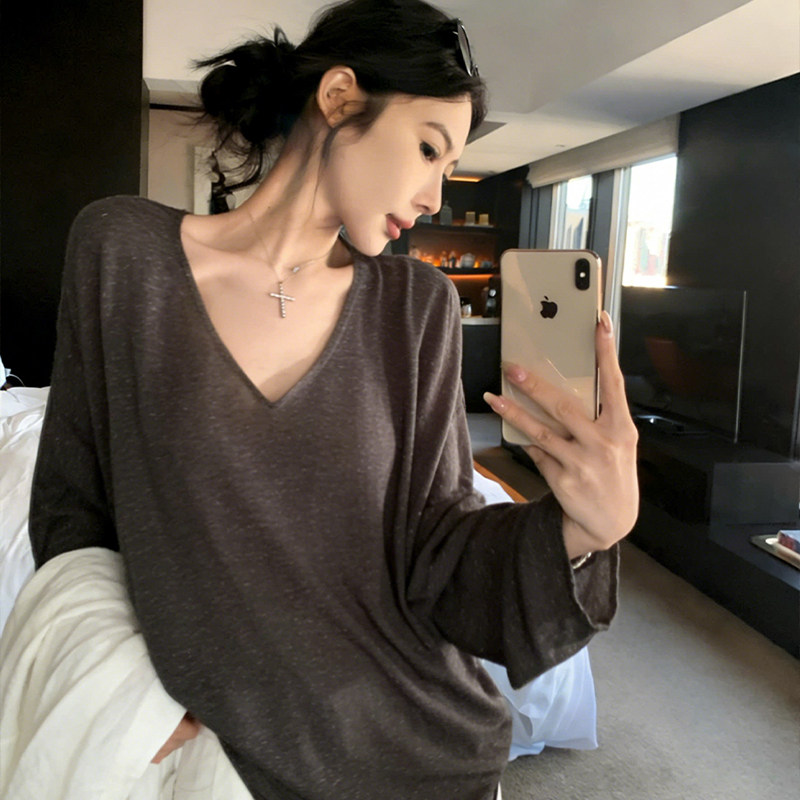 慵懒松弛感灰色v领防晒罩衫女春季老钱风穿搭宽松长袖t恤薄款上衣