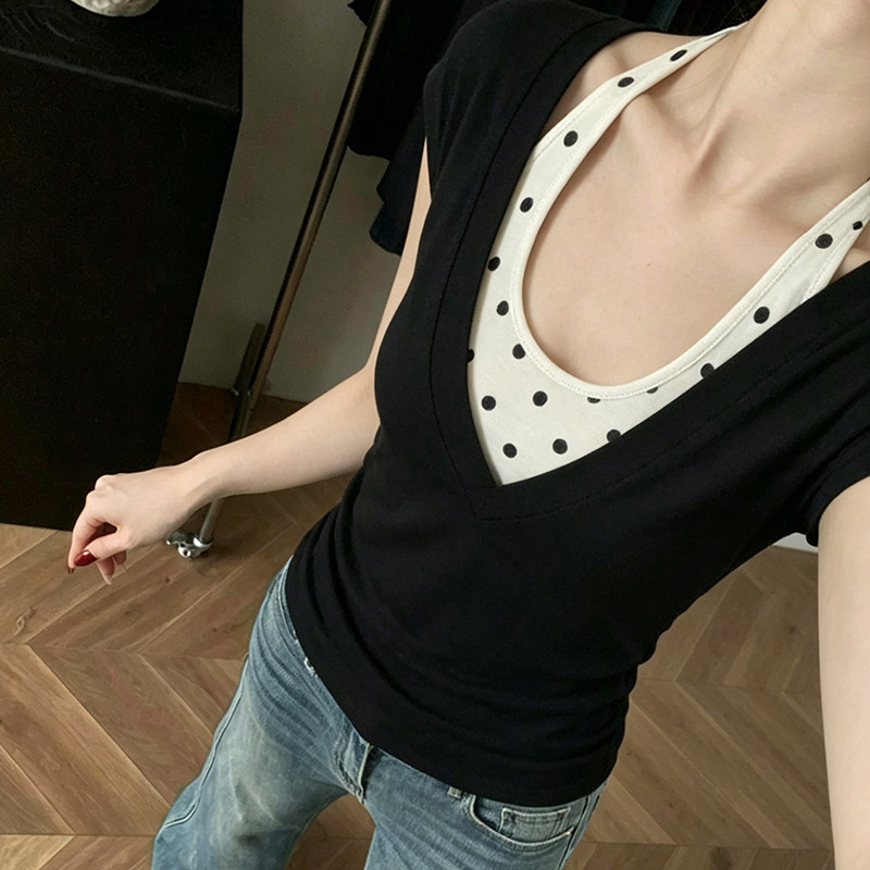 黑色v领短袖t恤波点挂脖吊带背心女夏季叠穿小飞袖修身上衣两件套