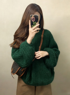 韩系绿色粗线喇叭袖套头毛衣女秋冬慵懒高级感宽松加厚针织衫上衣