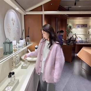 紫色水貂绒V领毛衣外套女冬季奶fufu宽松软糯针织开衫中长款上衣