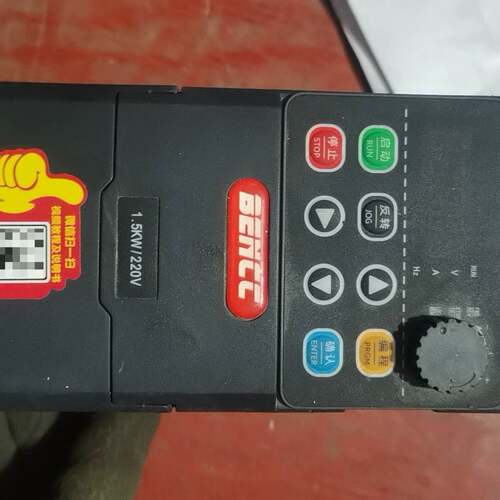 可维修本川BENCC变频器B900-0022M3，1.5KW，22议价
