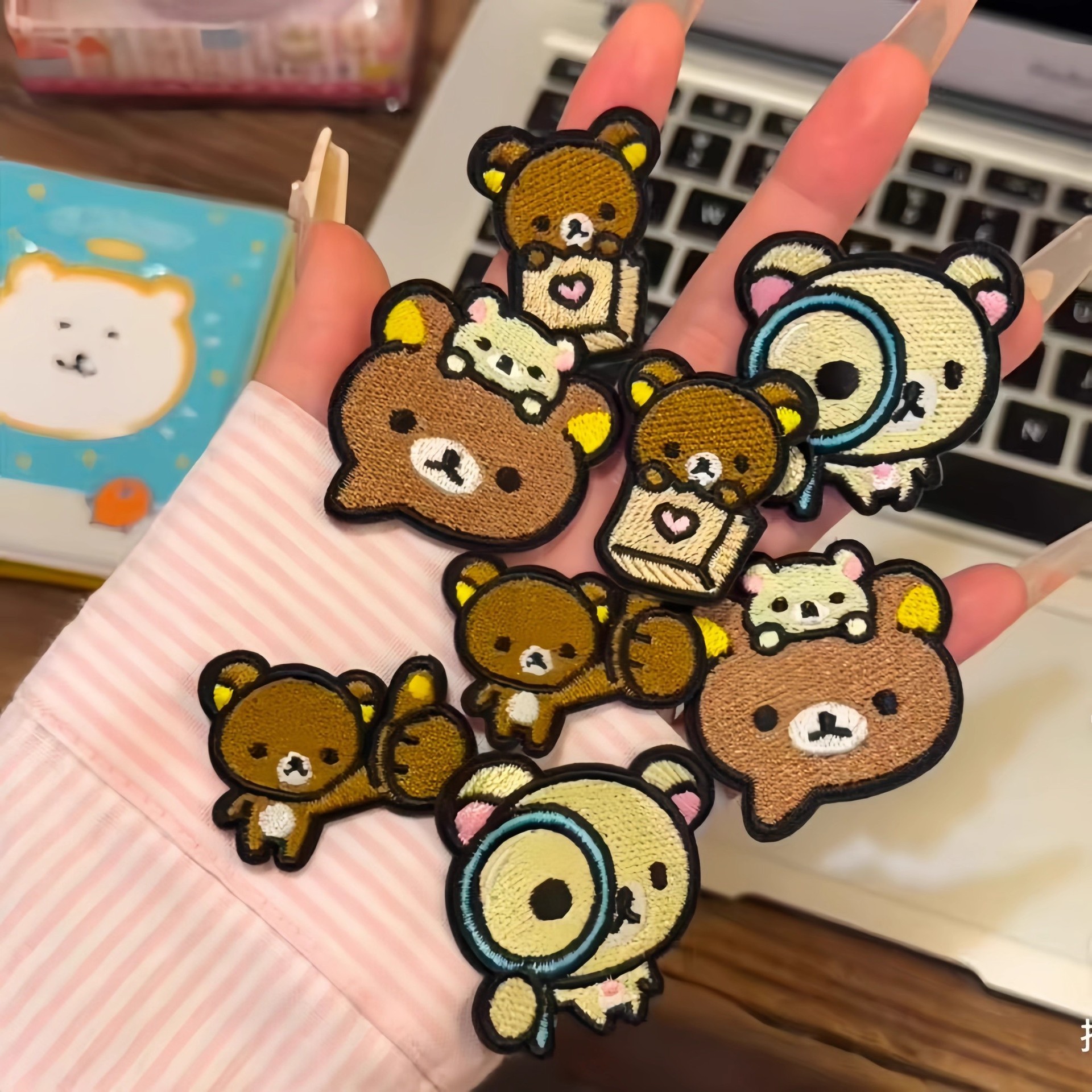 轻松熊贴纸球鞋免缝diy布贴装饰帆布衣服可爱卡通自粘无痕修补洞