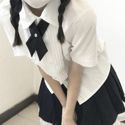 原创jk制服学院洋气短袖衬衫女学生毕业校服短款款百搭奶白衬衣