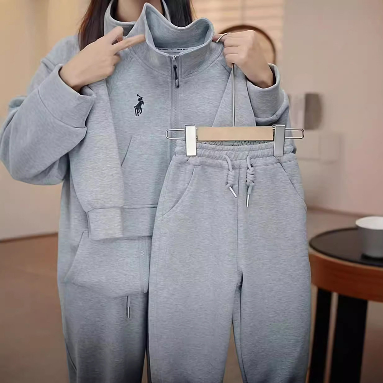 亲子装套装女童亲子装开衫外套校服队服班服中大儿童一家三口团服