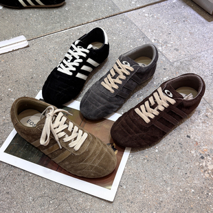 真皮复古三条杠手工阿甘德训鞋女2025秋新款软底舒适休闲运动板鞋